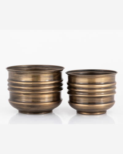 Antique Bronze Ribbed Metal Pot Set
